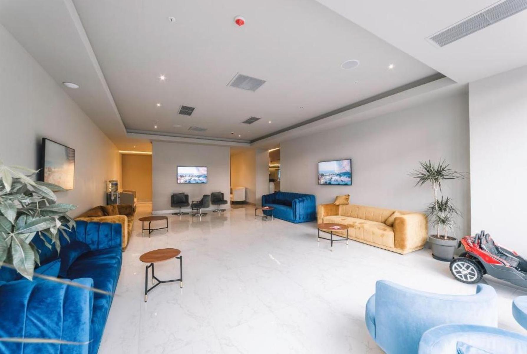 Orbi City Hotel With Sea View バトゥーミ エクステリア 写真
