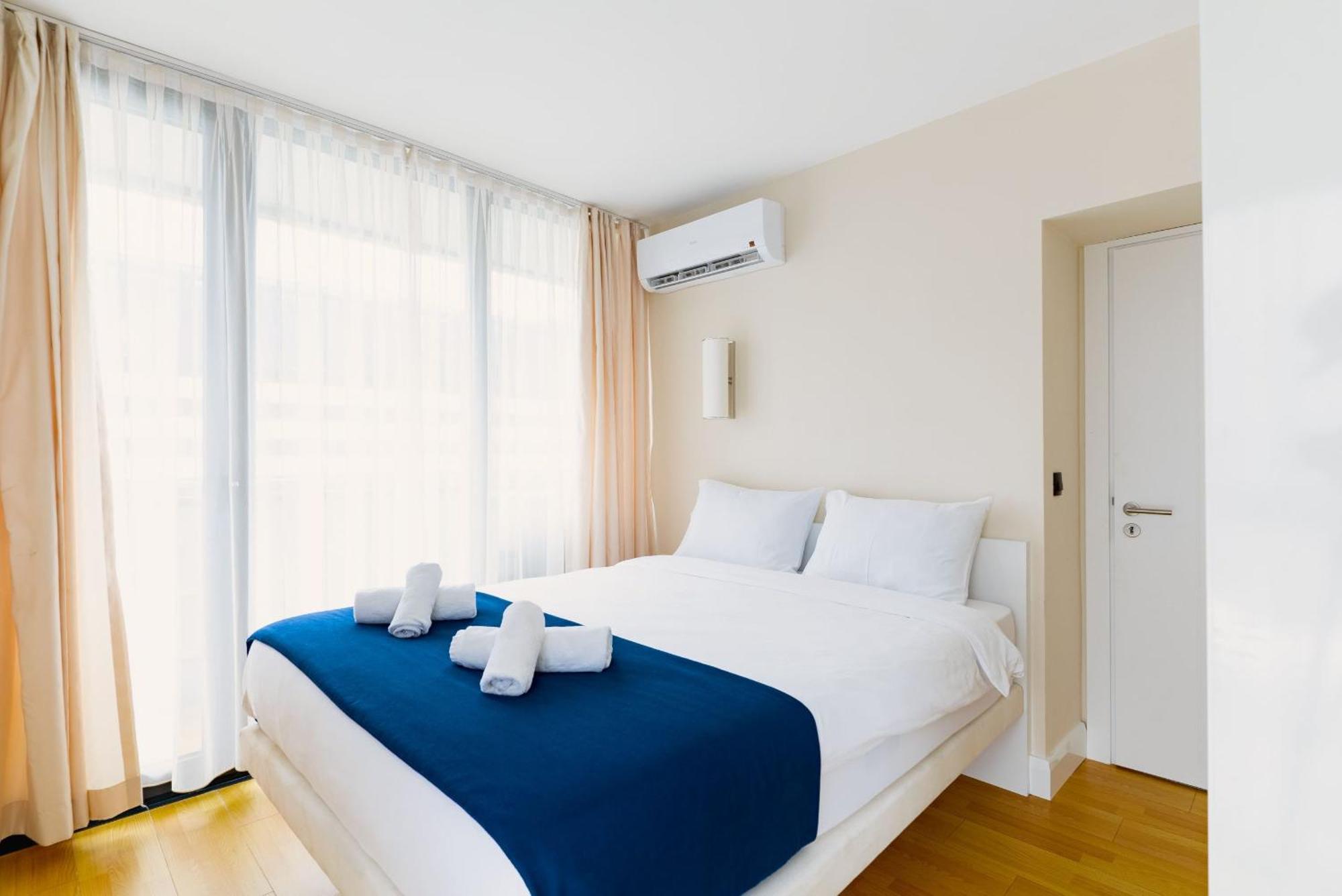 Orbi City Hotel With Sea View バトゥーミ エクステリア 写真
