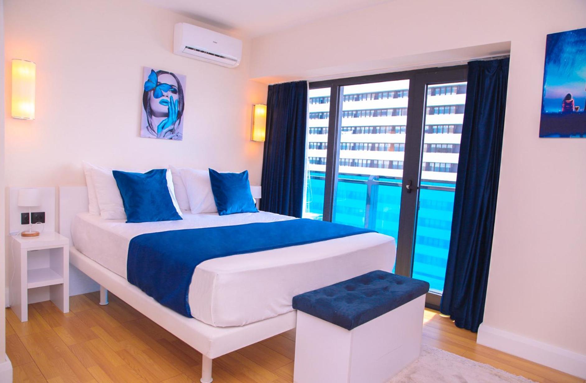 Orbi City Hotel With Sea View バトゥーミ エクステリア 写真