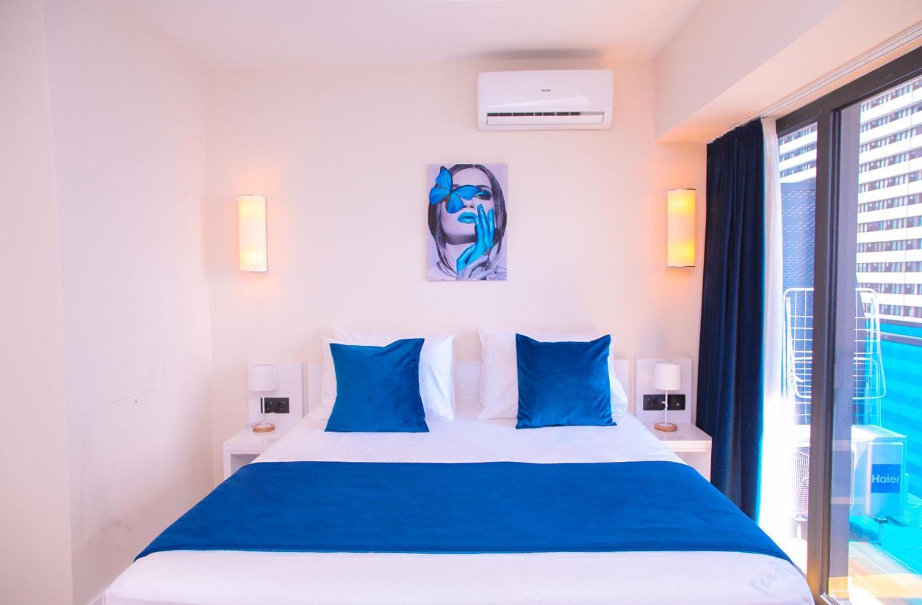 Orbi City Hotel With Sea View バトゥーミ エクステリア 写真