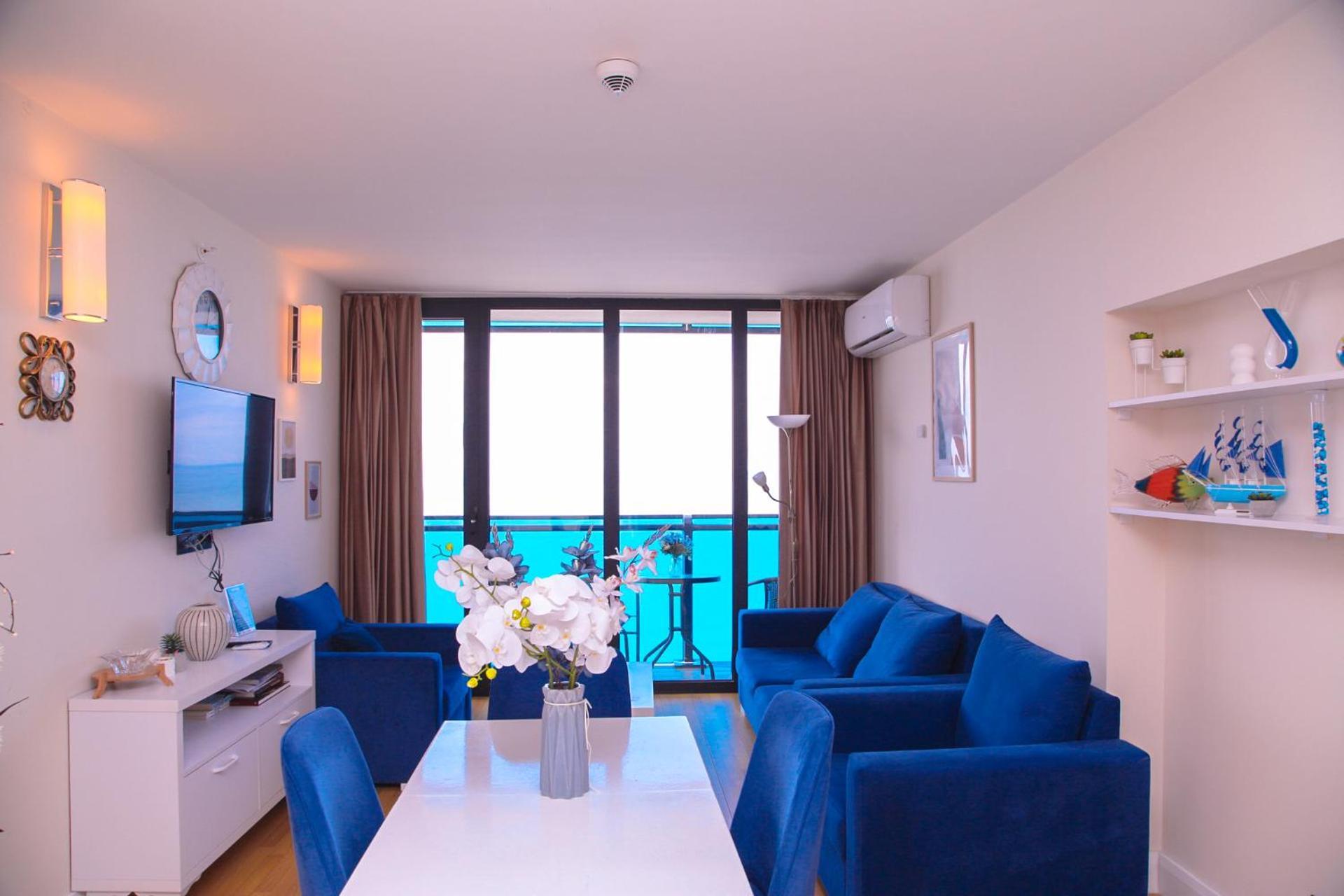Orbi City Hotel With Sea View バトゥーミ エクステリア 写真